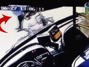 Otobüs şoföründen alkışlanacak hareket