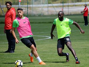 Konyaspor'un Bolu kampı