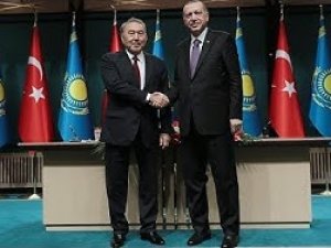 Kazakistan'la 5 anlaşma imzalandı