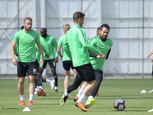 Konyaspor'da Göztepe mesaisi