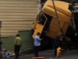 İstanbul'da dehşet anları kamerada