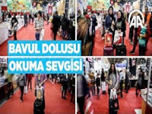Bavul dolusu okuma sevgisi