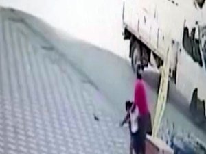 Annenin hayat kurtaran refleksi