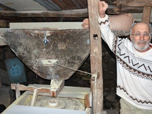 250 yıllık değirmenin 78'lik delikanlısı