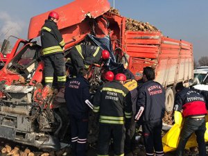 Konya'da sis nedeniyle 33 araç birbirine girdi: 1 ölü, 7 yaralı