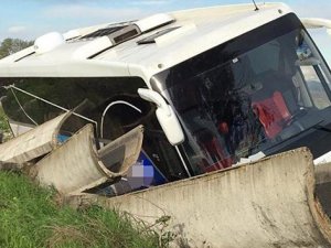 Kaza yapıp ölümden döndü, başına gelmeyen kalmadı