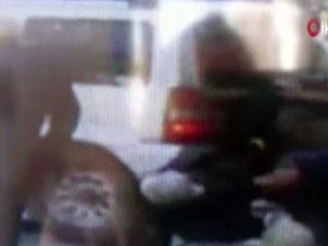 Ünlü profesörün cipiyle yayaların arasında daldığı kaza kamerada