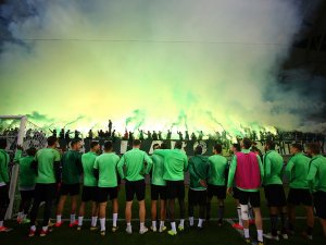 Konyaspor taraftarından destek