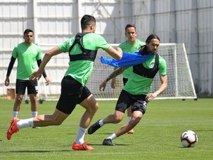 Konyaspor'da Trabzonspor mesaisi başladı