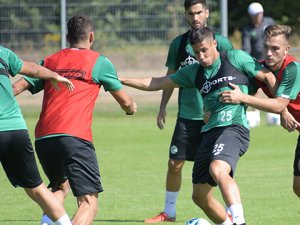 Konyaspor'un Hollanda kampı sürüyor