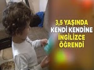 Minik Eymen İngilizce Okuma Yazmayı Kendi Kendine Söktü