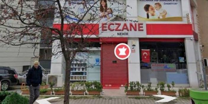 Çöken binanın eski hali ortaya çıktı! 1999 depreminden önce yapılmış