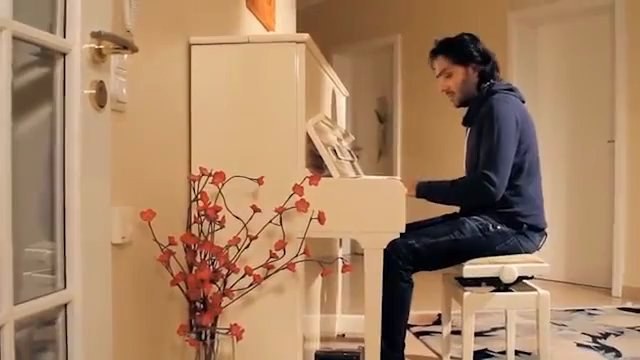 İsmail YK Micheal Jackson şarkısı seslendirdi