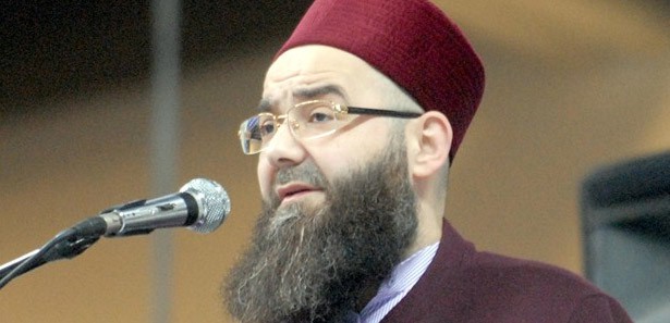 Cübbeli Hocayı çileden çıkardılar: Sana ne?